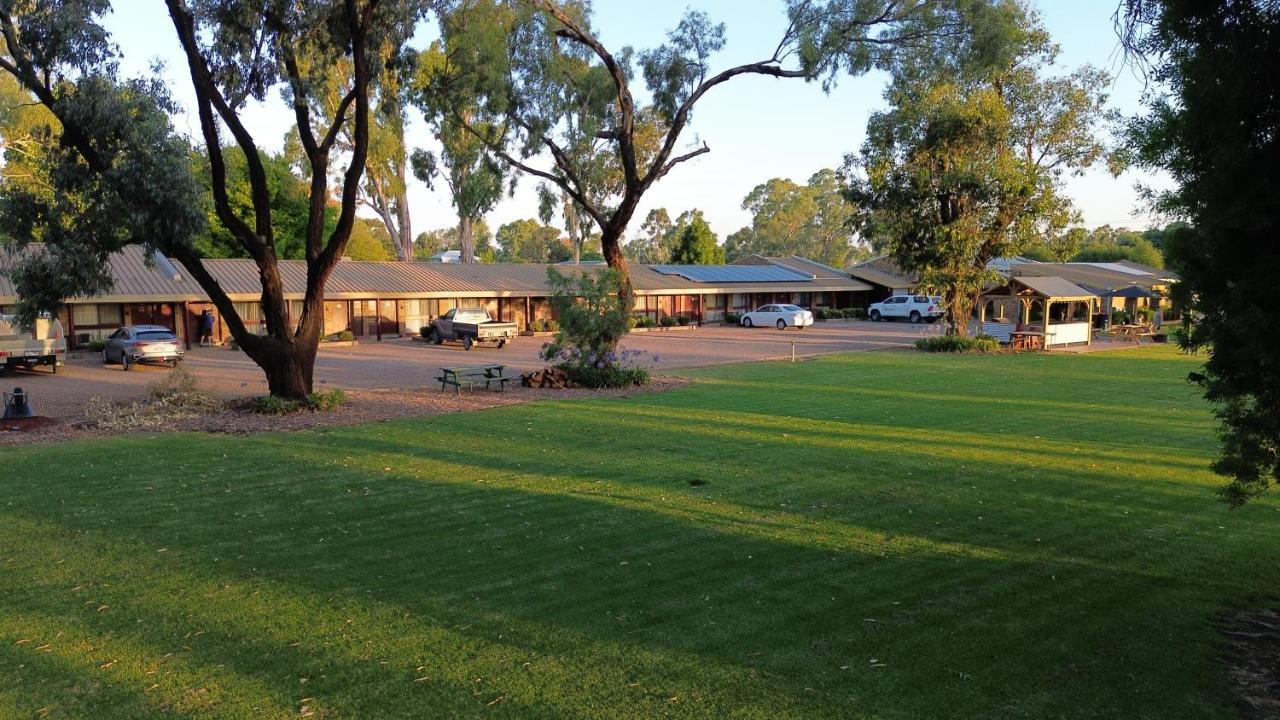 Tatura Country Motel Eksteriør bilde