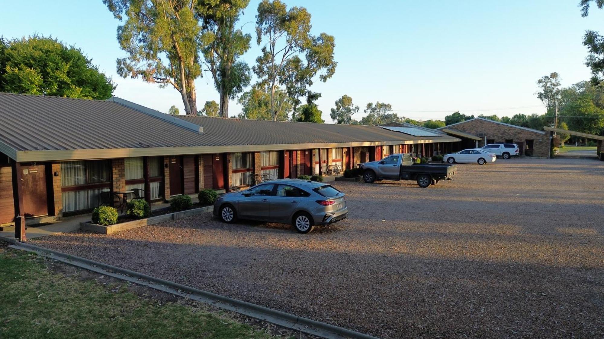 Tatura Country Motel Eksteriør bilde